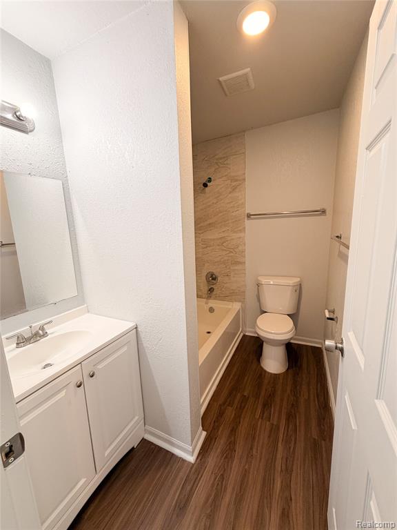 539 Kitchener Street Detroit, MI 48215 - Photo 7 of 12