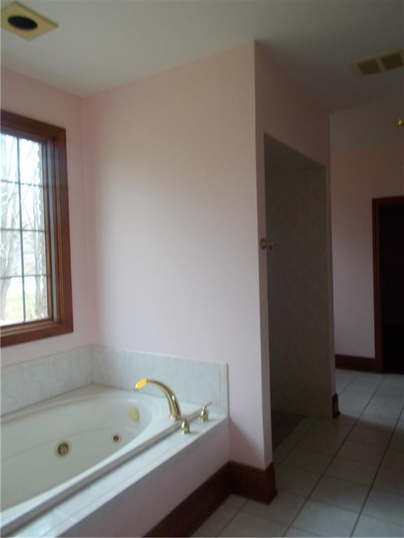 817 Westminster Road Hermitage, PA 16148 - Photo 13 of 14 Gallery Image 13