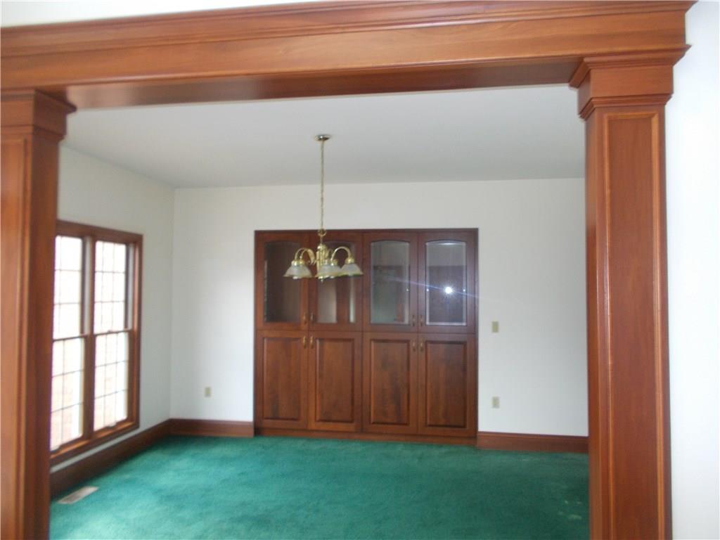 817 Westminster Road Hermitage, PA 16148 - Photo 6 of 14 Gallery Image 6