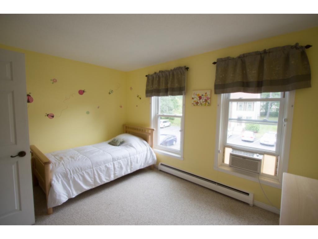 67 Shelburne Road, Unit 67 Merrimack, NH 03054 - Photo 12 of 17