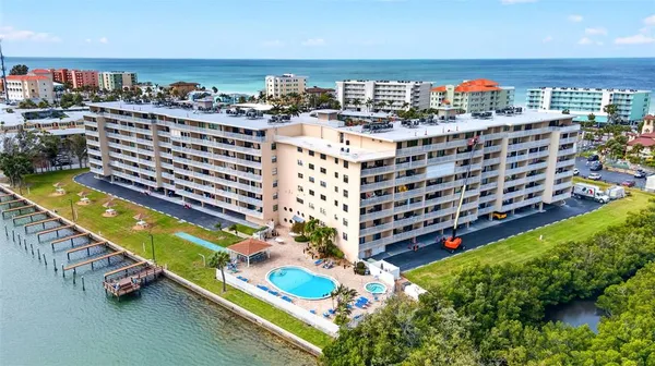 $399,000 | 19451 Gulf Boulevard, Unit 204, Indian Shores, FL 33785