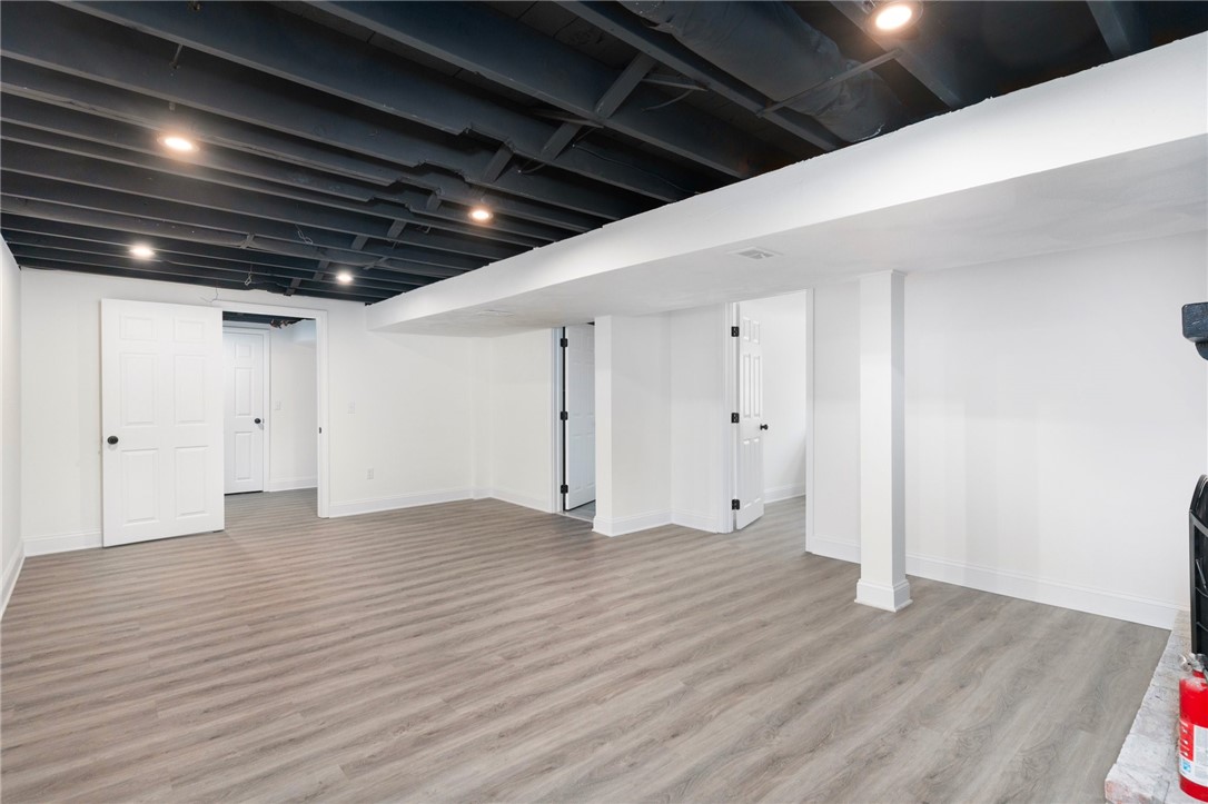 96 Walnut Glen Drive Warwick, RI 02886 - Photo 24 of 38