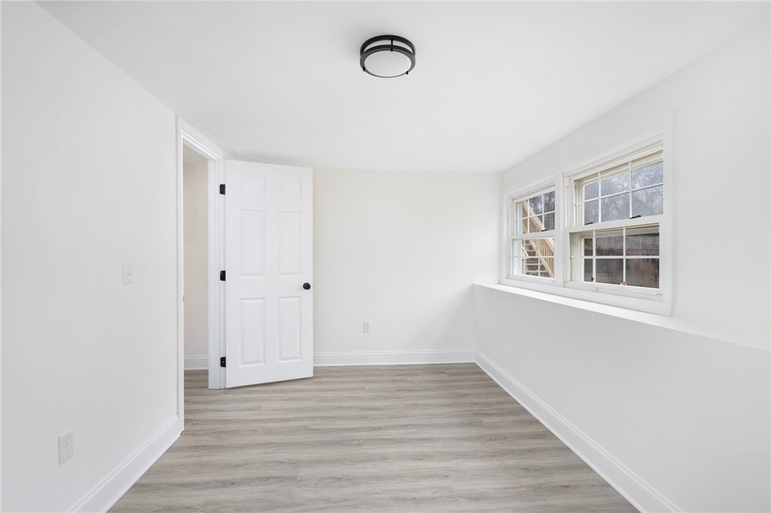 96 Walnut Glen Drive Warwick, RI 02886 - Photo 26 of 38