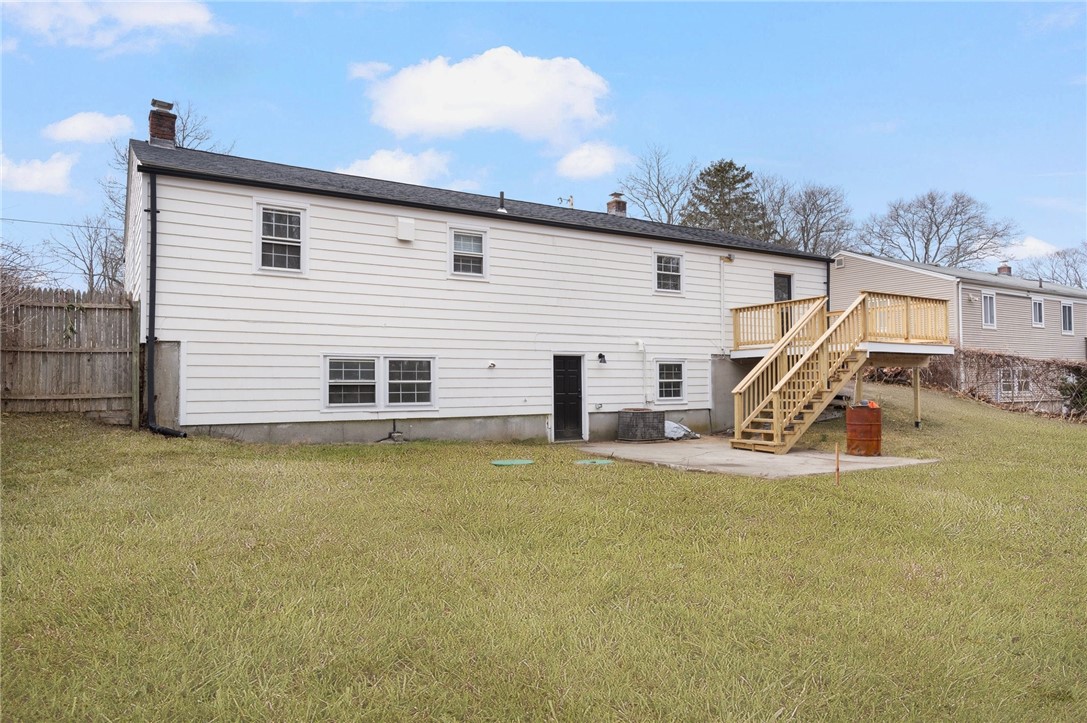 96 Walnut Glen Drive Warwick, RI 02886 - Photo 33 of 38