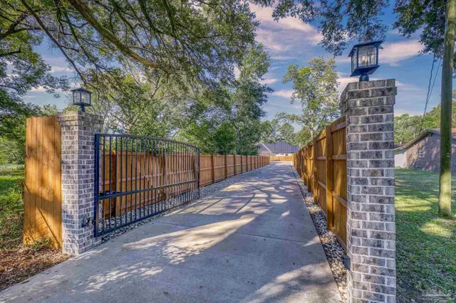 $1,050,000 | 8415 Beulah Road, Pensacola, FL 32526