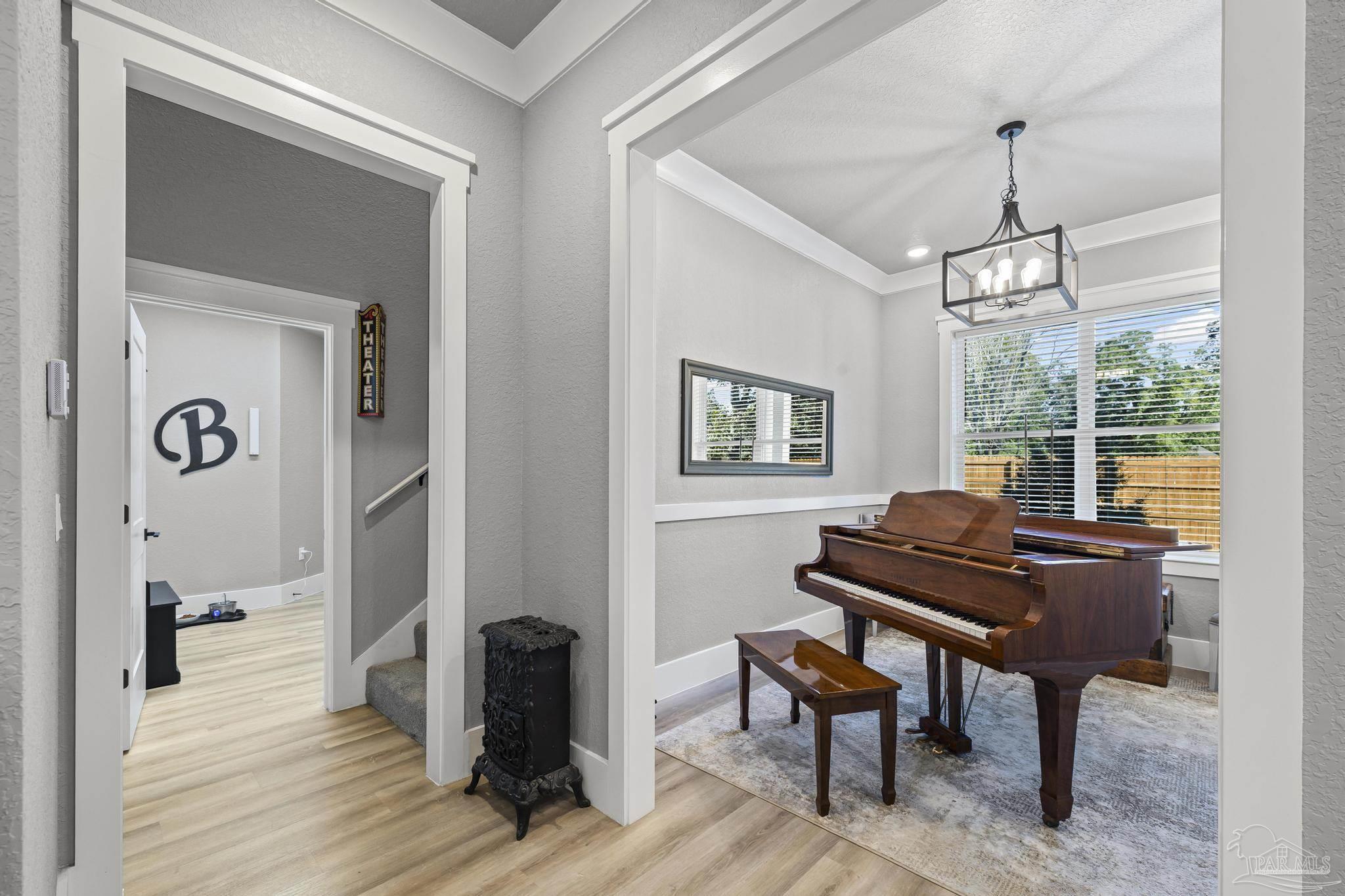 8415 Beulah Road Pensacola, FL 32526 - Photo 10 of 59 a living room with furniture and a window