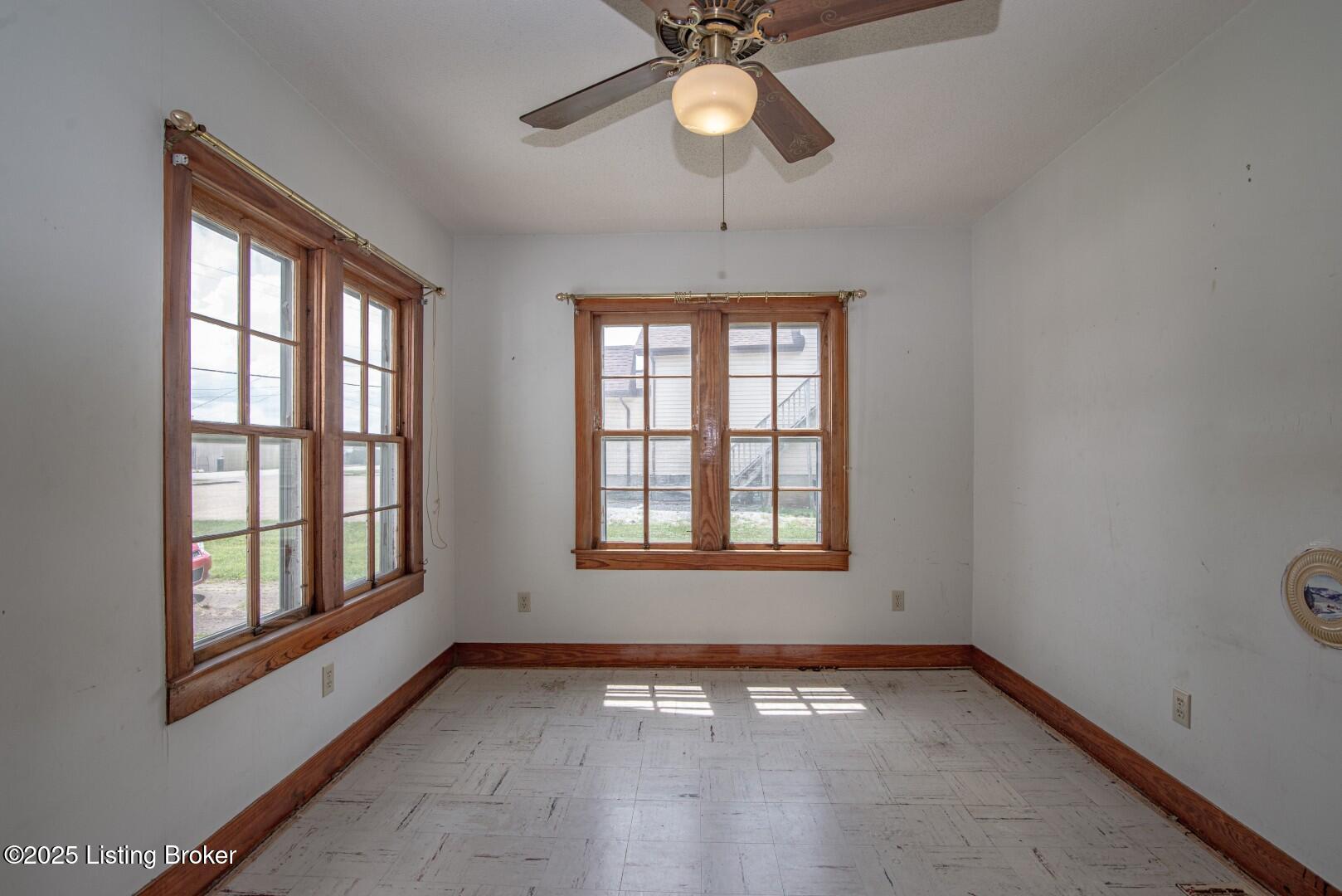 619 South Wilson Road Radcliff, KY 40160 - Photo 23 of 65 619 S Wilson Rd-23