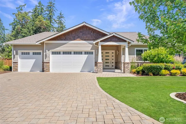 $1,000,000 | 6105 132nd St Court Northwest, Gig Harbor, WA 98332