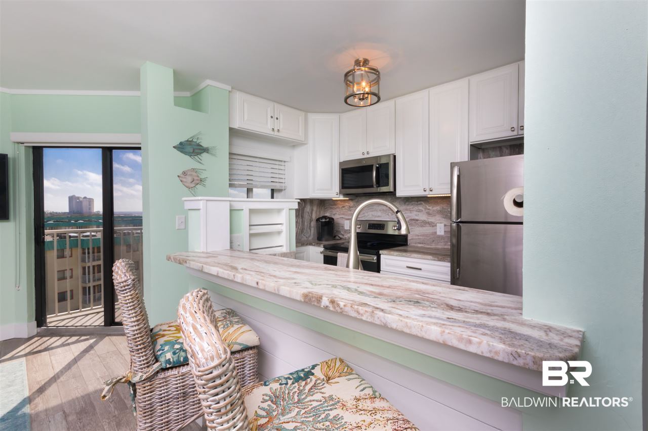 375 Plantation Road, Unit 5411 Gulf Shores, AL 36542 - Photo 9 of 29 Kitchen