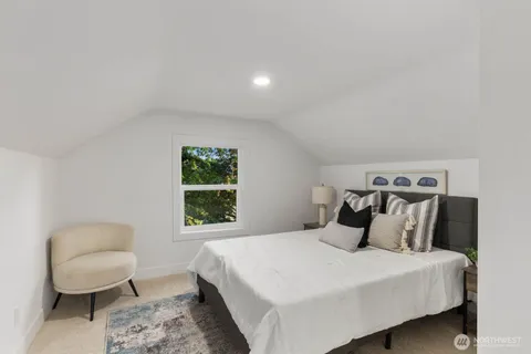 $1,092,499 | 512 Northwest 44th Street, Seattle, WA 98107
