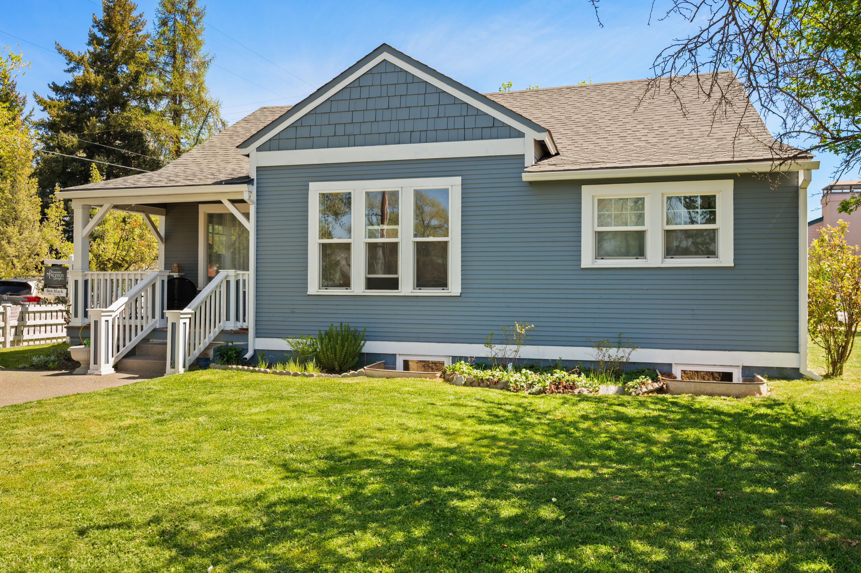 714 Southwest Cascade Avenue Redmond, OR 97756 - Photo 32 of 35 714SWCascadeAve-12