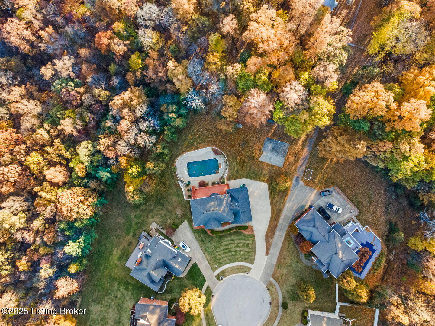 1914 Grand Ridge Road Louisville, KY 40214 - Photo 4 of 75 Arial View