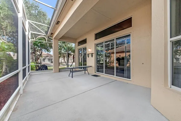 $459,900 | 7095 Vesuvio Place, Boynton Beach, FL 33437