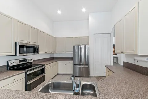 $439,900 | 7095 Vesuvio Place, Boynton Beach, FL 33437