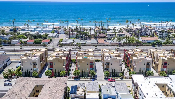 $1,599,000 | 465 South Cleveland Street, Unit 103, Oceanside, CA 92054