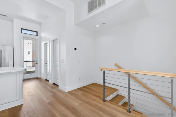 $1,599,000 | 465 South Cleveland Street, Unit 103, Oceanside, CA 92054