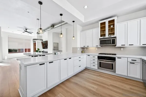 $1,599,000 | 465 South Cleveland Street, Unit 103, Oceanside, CA 92054