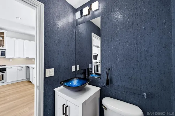 $1,599,000 | 465 South Cleveland Street, Unit 103, Oceanside, CA 92054