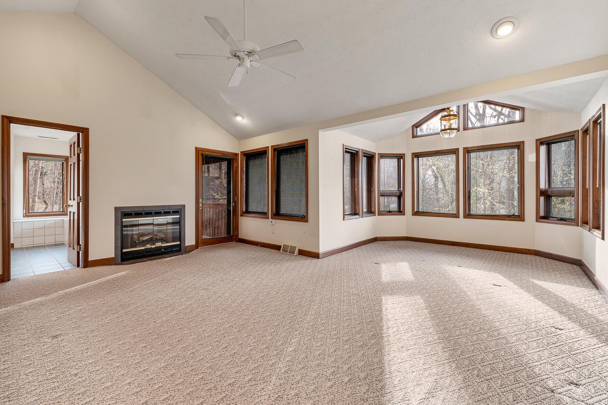 1 Old Wayne Road Huntington, WV 25701 - Photo 16 of 29 Gallery Image 16