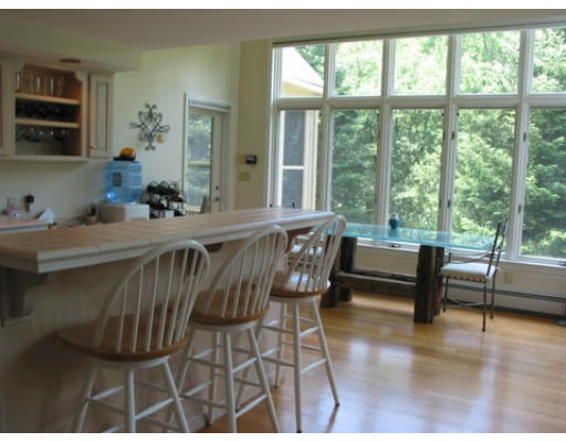 76 East End Road Bolton, MA 01740 - Photo 5 of 6