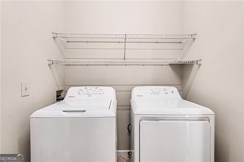 159 Sable Trace Trail Acworth, GA 30102 - Photo 29 of 40 a utility room with dryer and washer