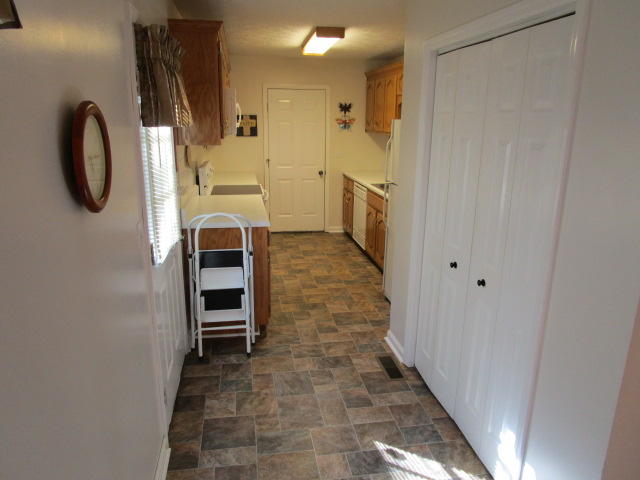 114 Sam Heim Road Rutledge, TN 37861 - Photo 3 of 13 IMG_1092