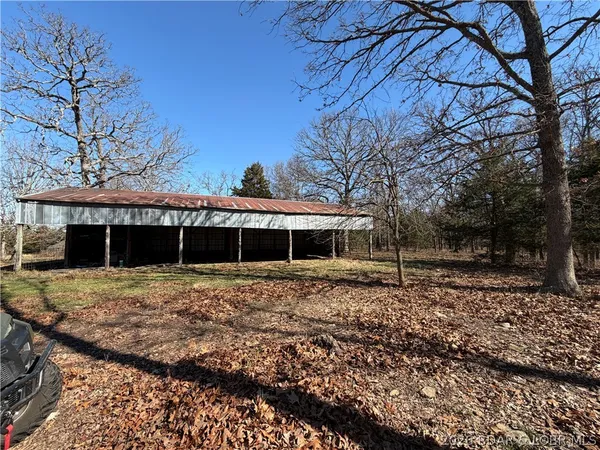 $425,000 | 15887 County Road 18, Quincy, MO 65735