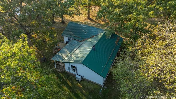 $425,000 | 15887 County Road 18, Quincy, MO 65735