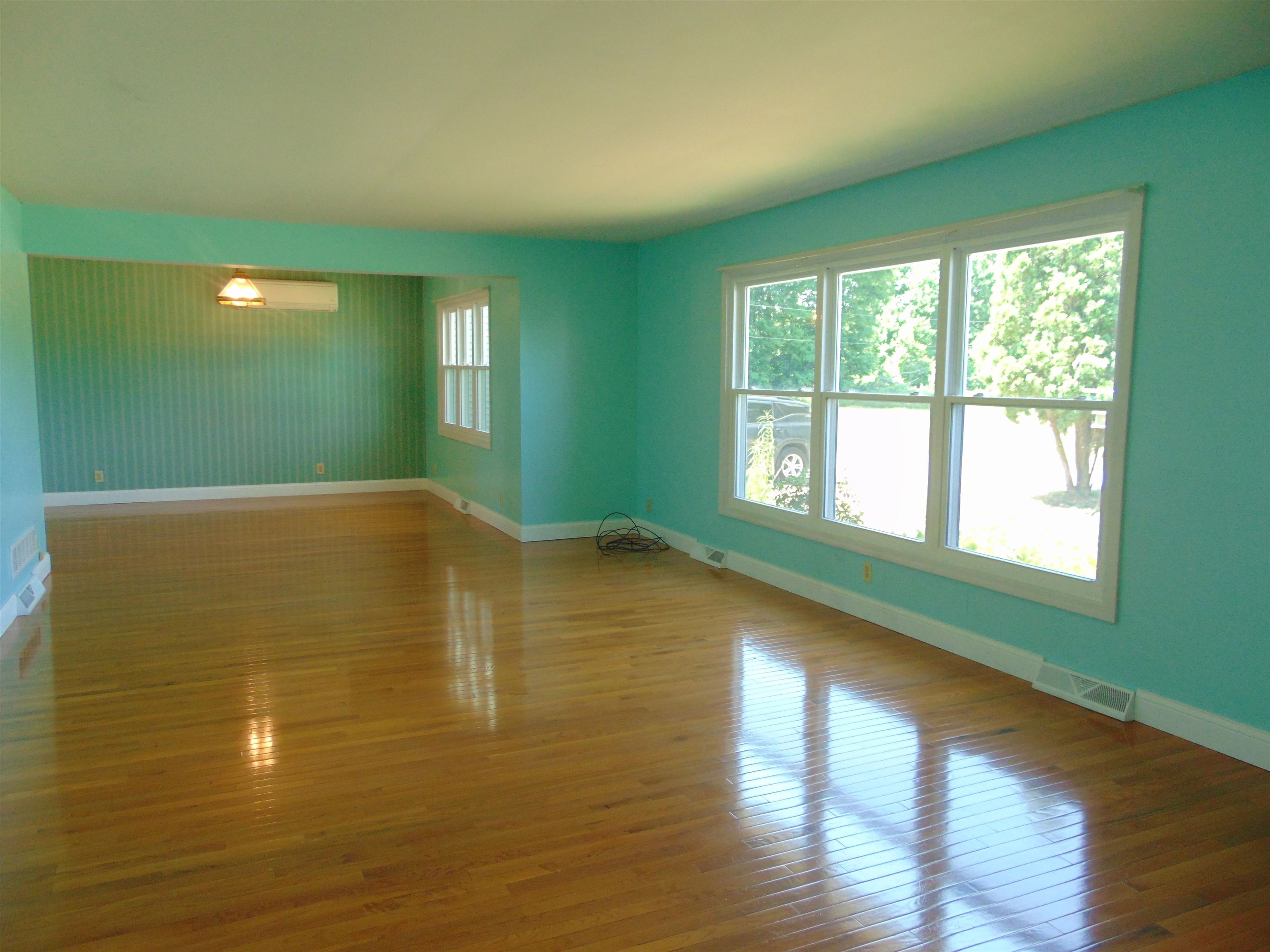 5625 West Monroe Road Alma, MI 48801 - Photo 19 of 77 1901821-18.JPG
