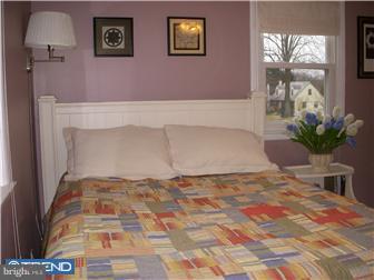 3215 Maple Road Huntingdon Valley, PA 19006 - Photo 6 of 12 Gallery Image 6