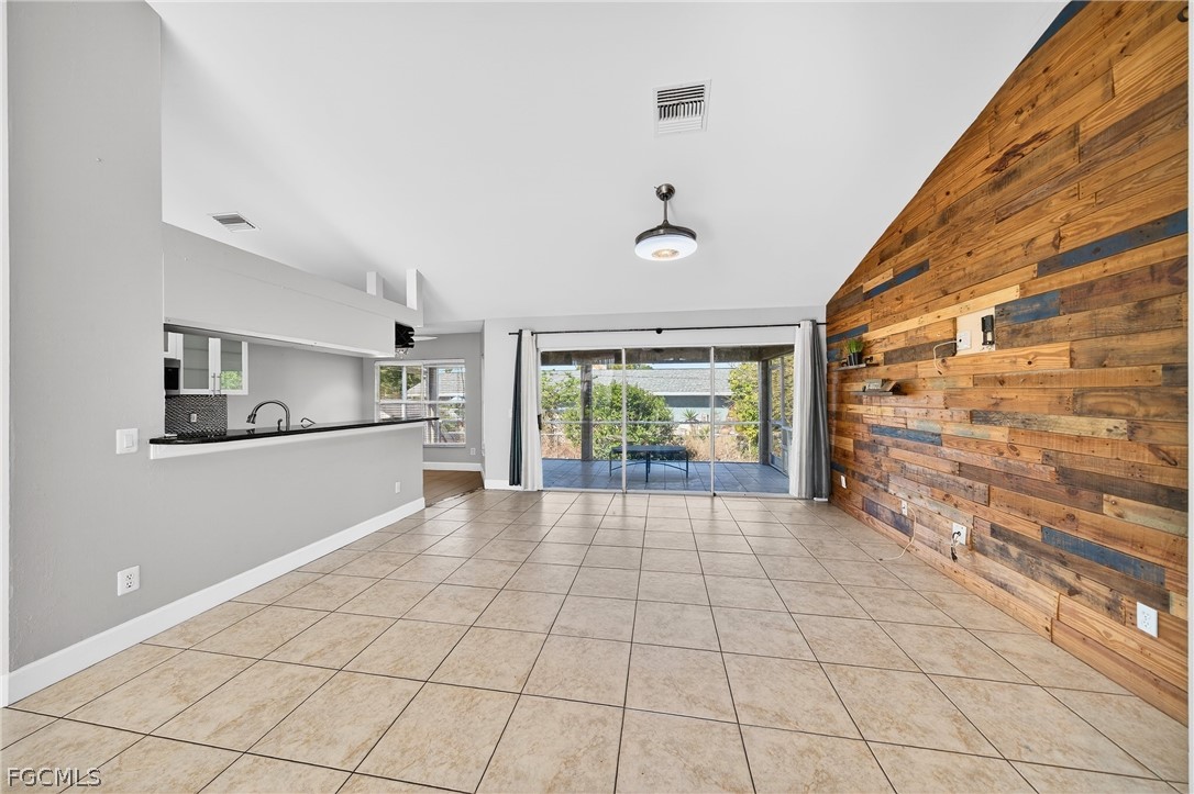 18270 Hepatica Road Fort Myers, FL 33967 - Photo 2 of 37