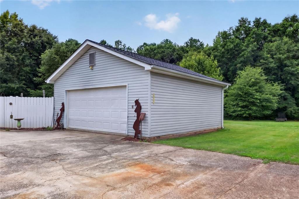 8715 Gullatt Road Palmetto, GA 30268 - Photo 33 of 39