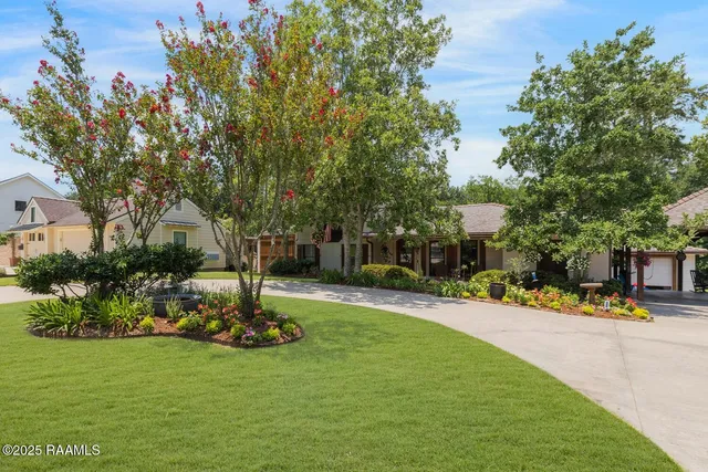 $399,000 | 509 Beverly Drive, Lafayette, LA 70503