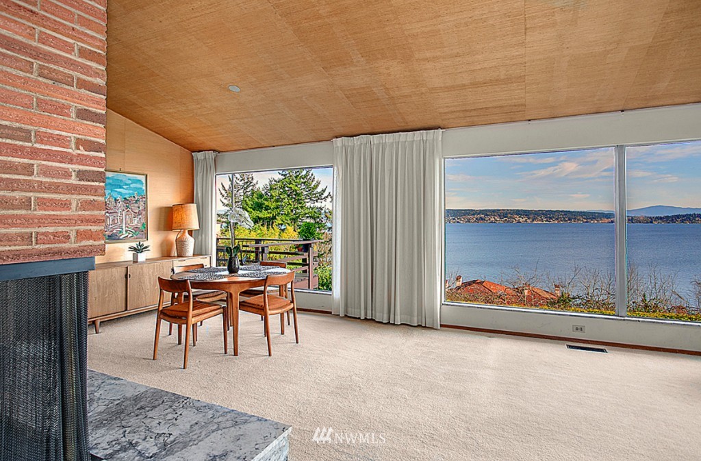 6647 Northeast Windermere Road Seattle, WA 98115 - Photo 5 of 25