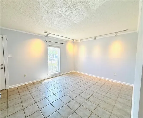 $1,450 | 4101 Delaware Avenue, Unit 6, Kenner, LA 70065