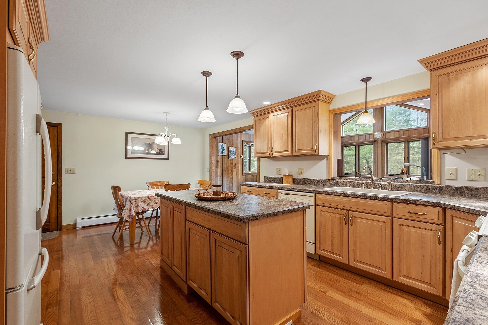 2 Galway Road Windham, NH 03087 - Photo 4 of 53