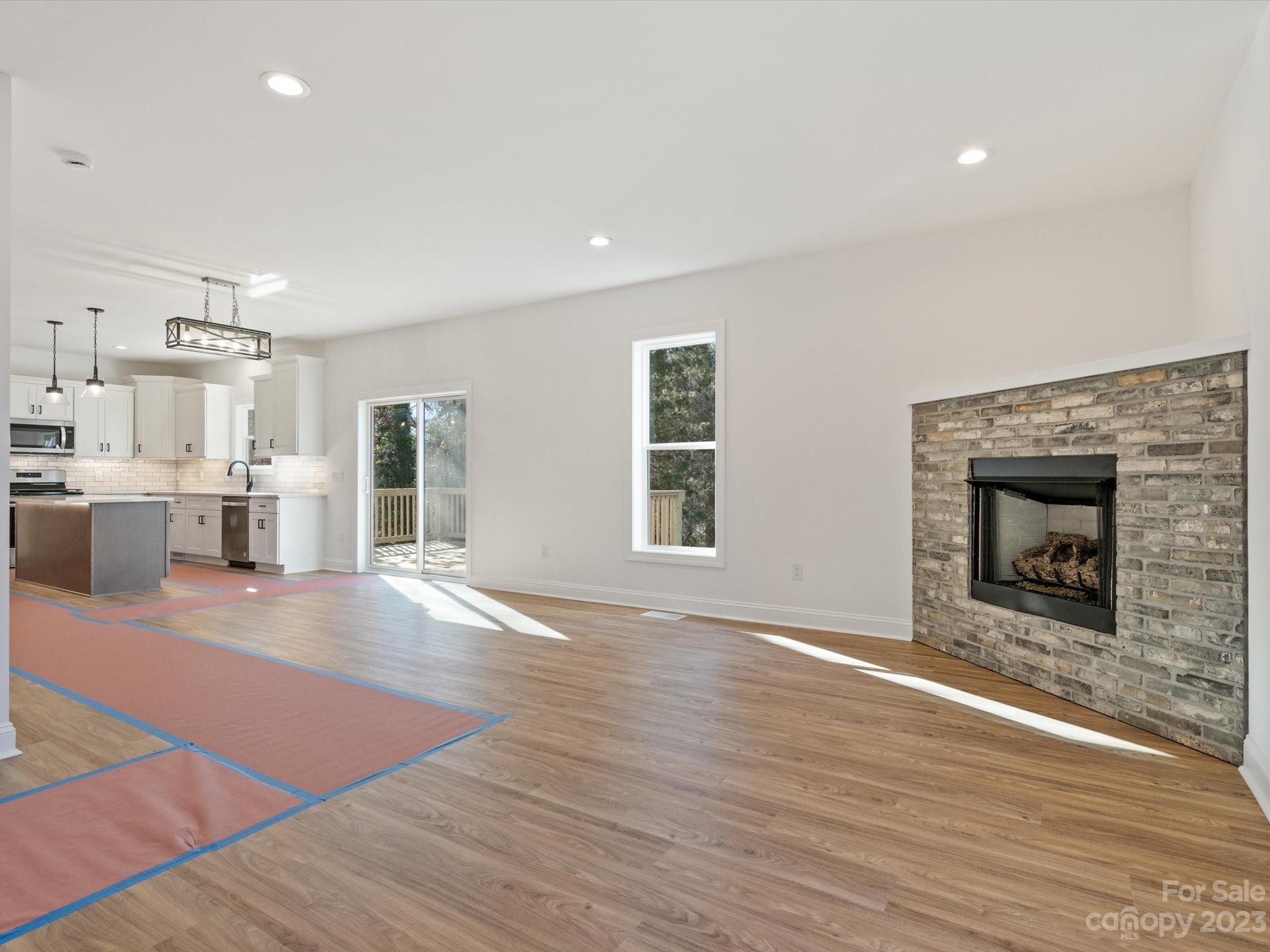4008 Windward Drive Tega Cay, SC 29708 - Photo 12 of 47 Gallery Image 12