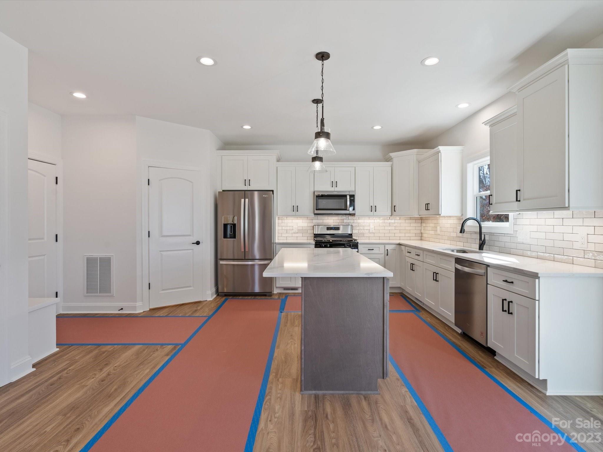 4008 Windward Drive Tega Cay, SC 29708 - Photo 13 of 47 Gallery Image 13