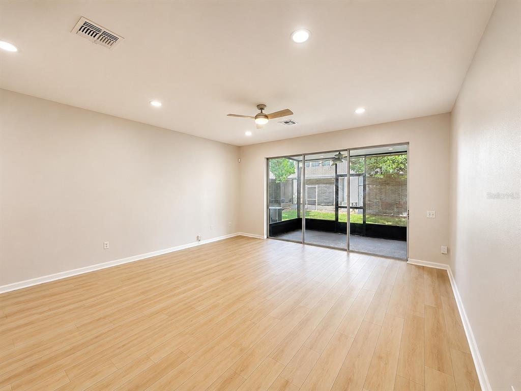 3151 Sinclair Street, Unit 104 Orlando, FL 32835 - Photo 9 of 30