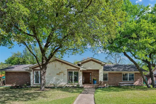 $3,300 | 3643 Midpines Drive, Dallas, TX 75229