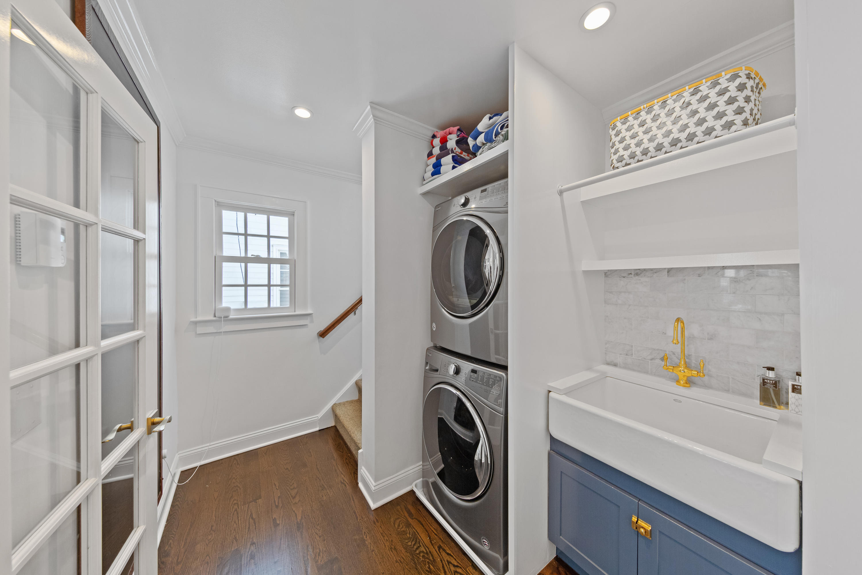 8 Stonewall Lane Darien, CT 06820 - Photo 14 of 38 8 Stonewall Ln, Darien, CT 06820-68