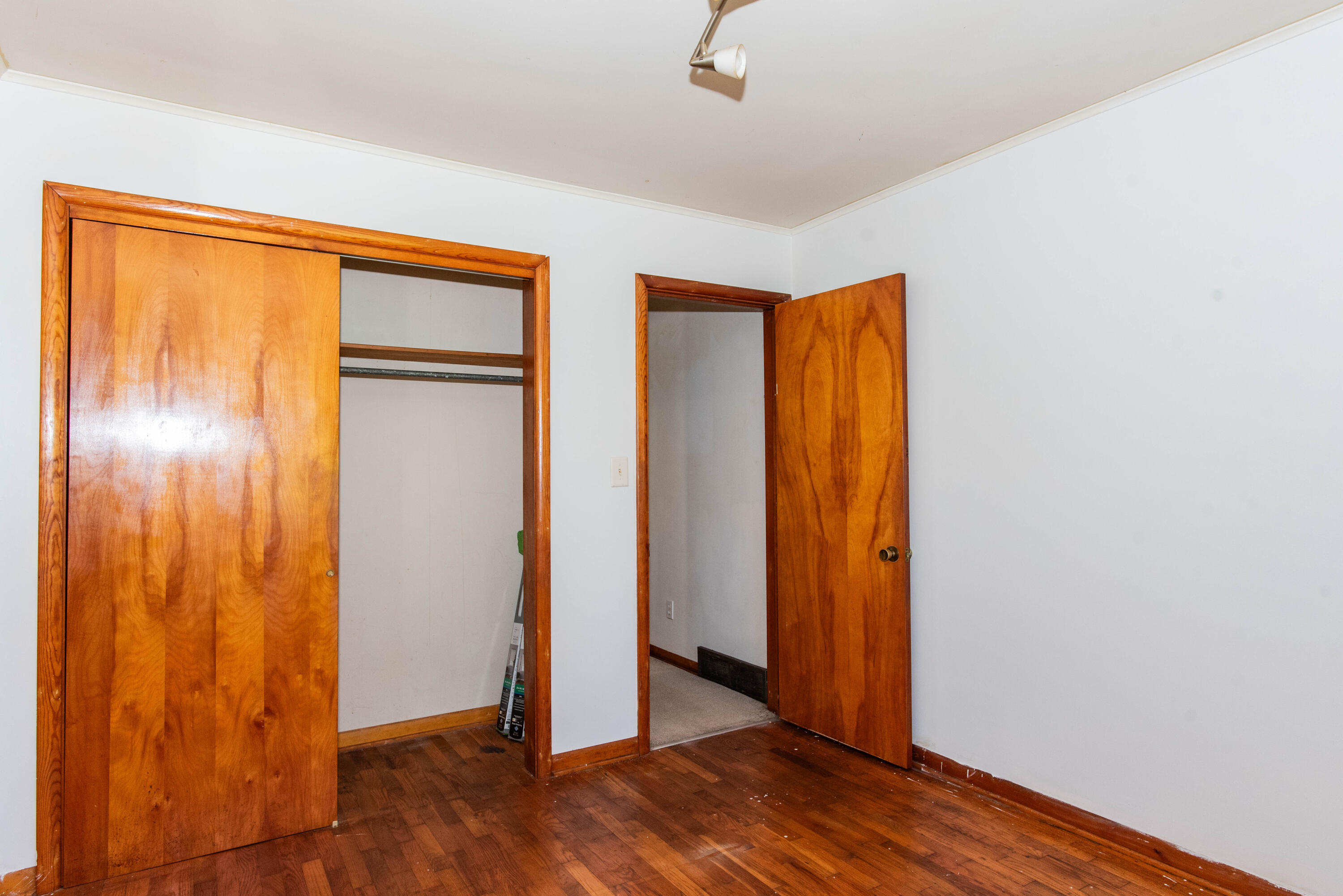 608 Lakeview Road Paw Paw, MI 49079 - Photo 17 of 31 Lakeview Road 608-32