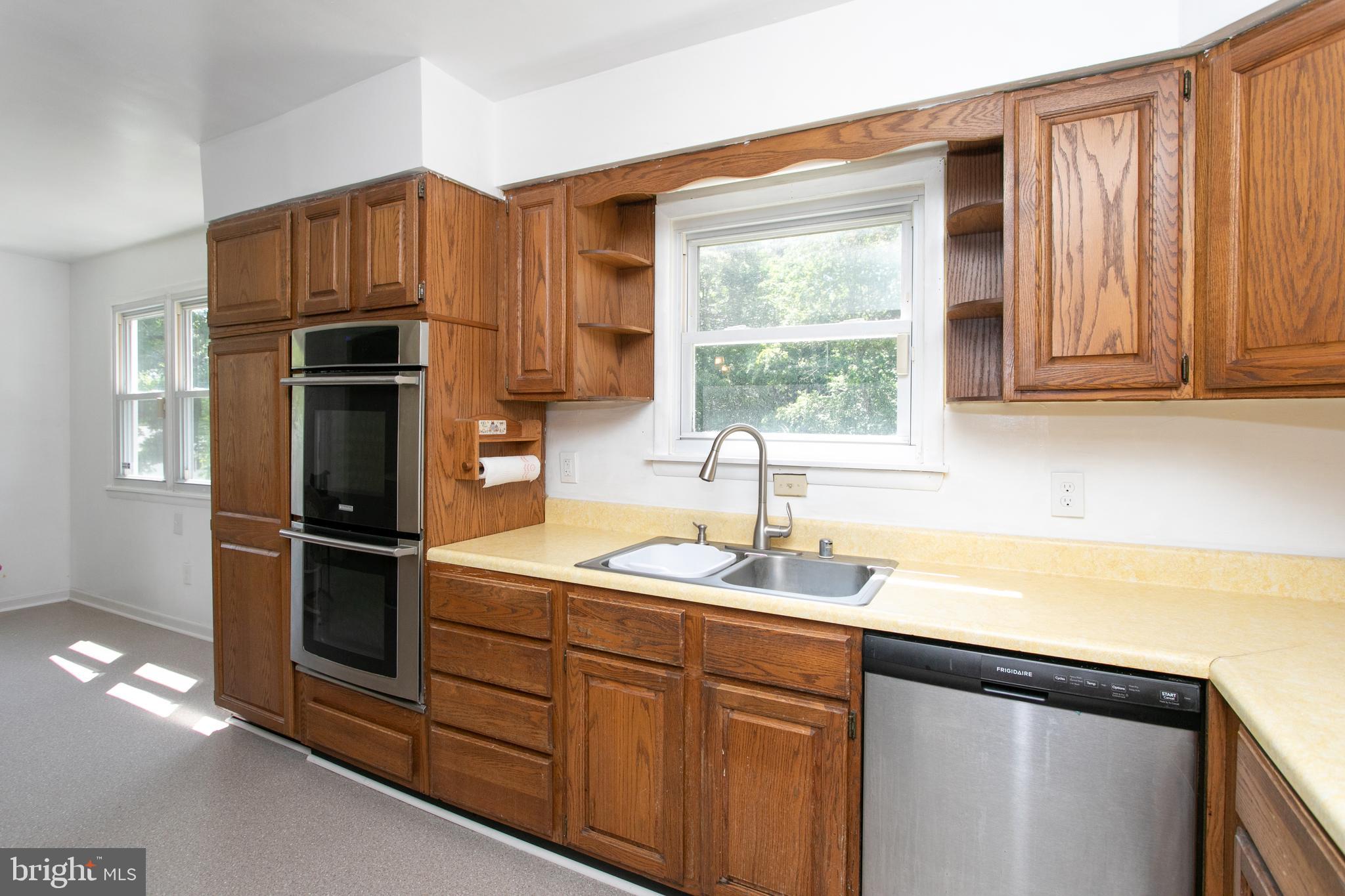 8040 Marshall Corner Road Pomfret, MD 20675 - Photo 4 of 46 Gallery Image 4