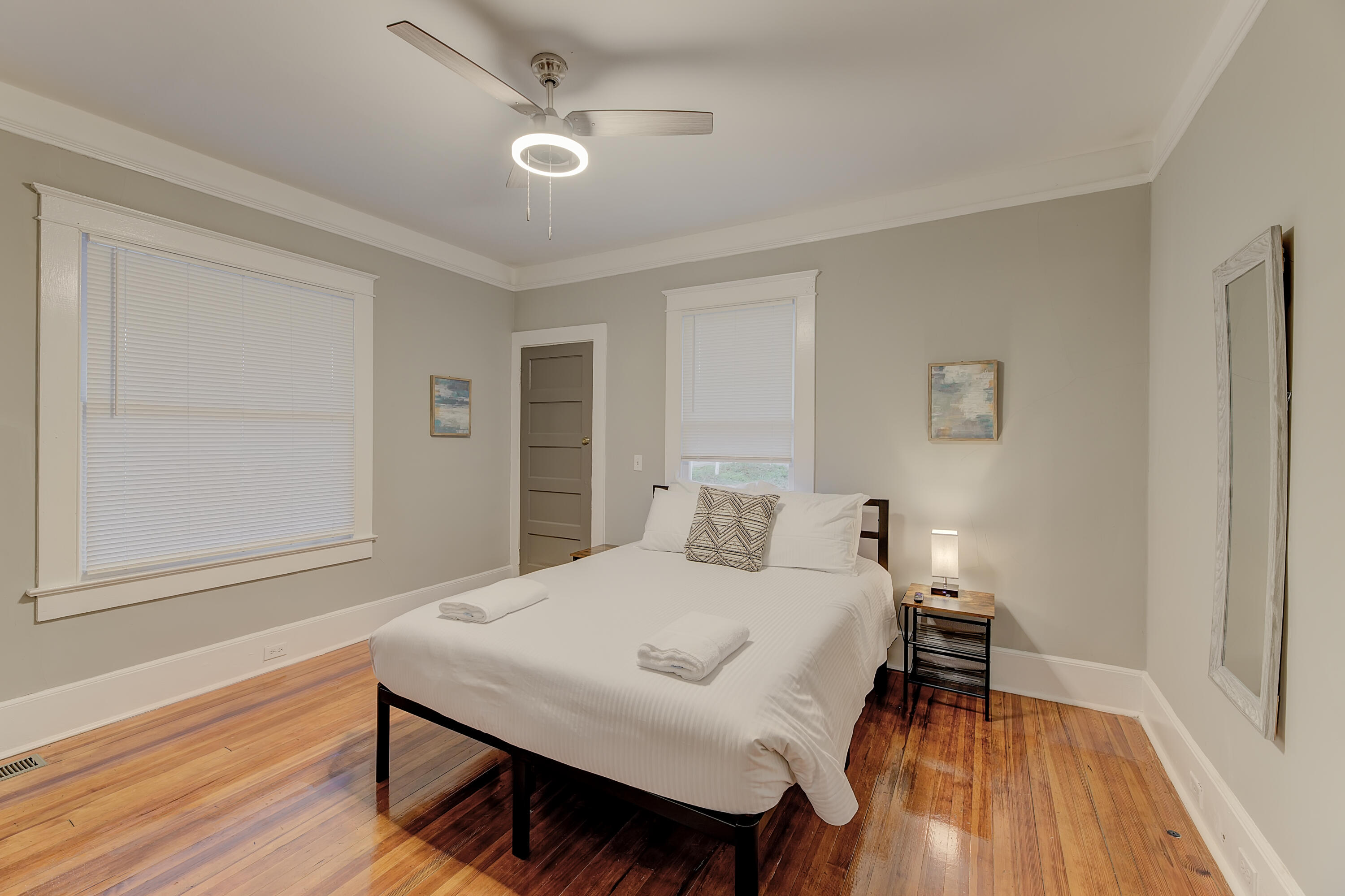 2227 Bull Street Columbia, SC 29201 - Photo 11 of 27 2227 Bull St Columbia 11