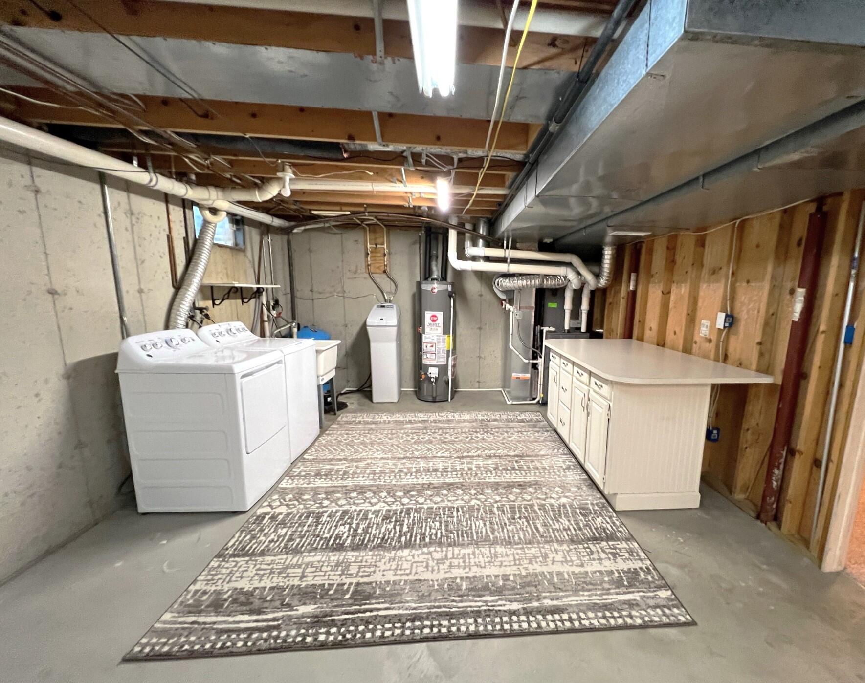 26079 Wyndham Road Sturgis, MI 49091 - Photo 33 of 46 Laundry