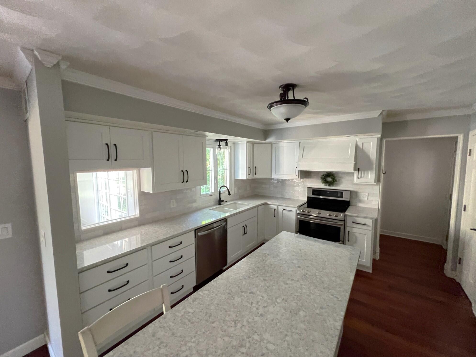 26079 Wyndham Road Sturgis, MI 49091 - Photo 10 of 46 Kitchen
