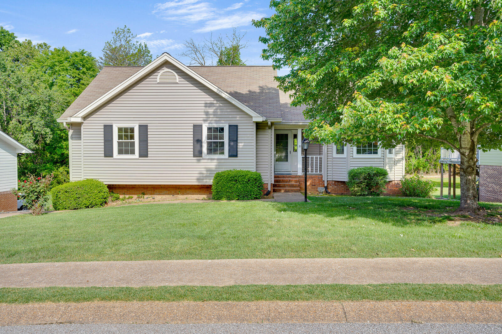 4513 Spring Lake Road Chattanooga, TN 37415 - Photo 1 of 29 4513 Spring Lake Dr - MLS Photos-1