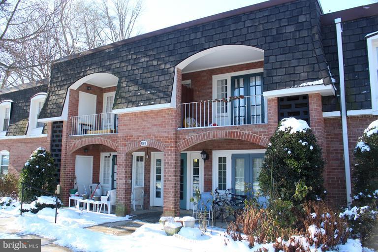 5906 Bayshire Road, Unit 175 Springfield, VA 22152 - Photo 1 of 1 Exterior (General)
