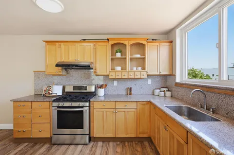 $1,388,000 | 39 East Cavour Street, Daly City, CA 94014