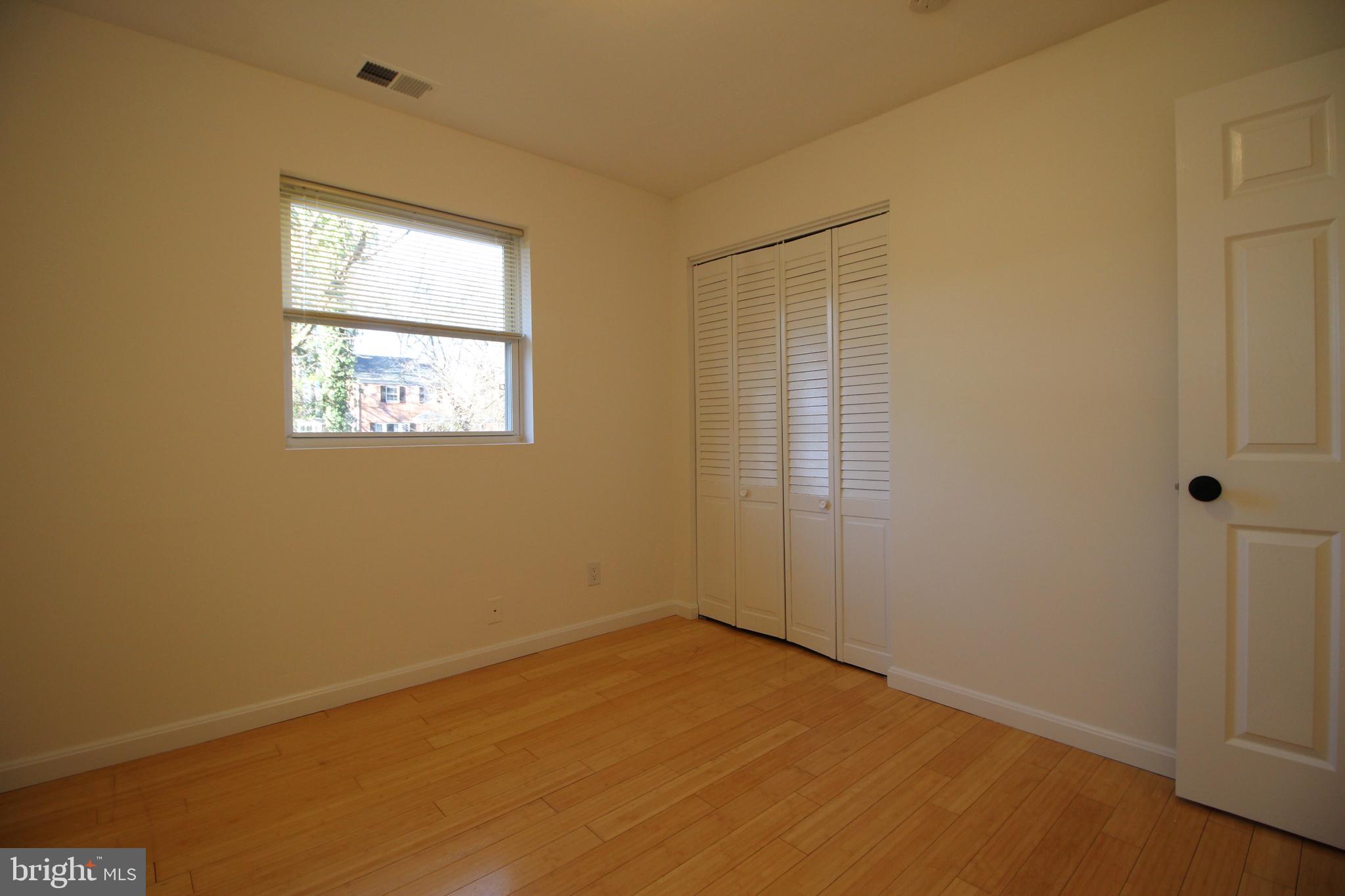 2129 Grayson Place Falls Church, VA 22043 - Photo 22 of 26 an empty room with windows
